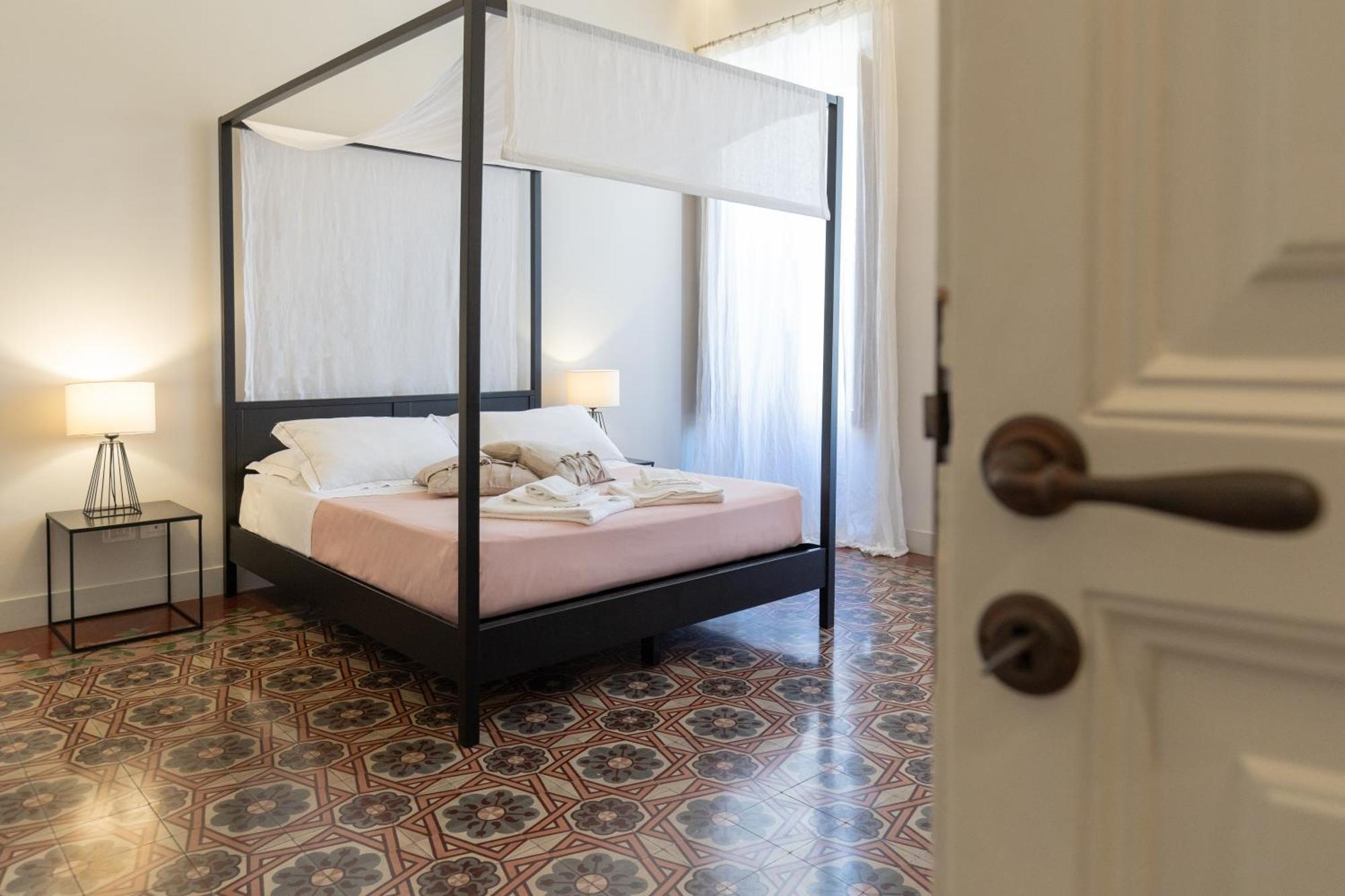 Mirone - Suite Apartments Catania Centro Eksteriør bilde